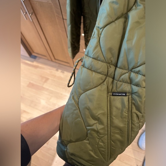 Coach Olive Green Quilted Jacket. Size large. Paid $890 including tax - Picture 7 of 8